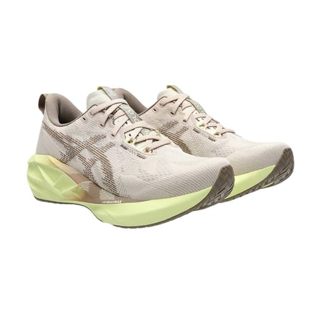 Tênis Asics Novablast 5 Bege Amarelo AW25 Feminino