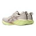 Zapatillas Asics Novablast 5 Beige Amarillo SS25 Mujer