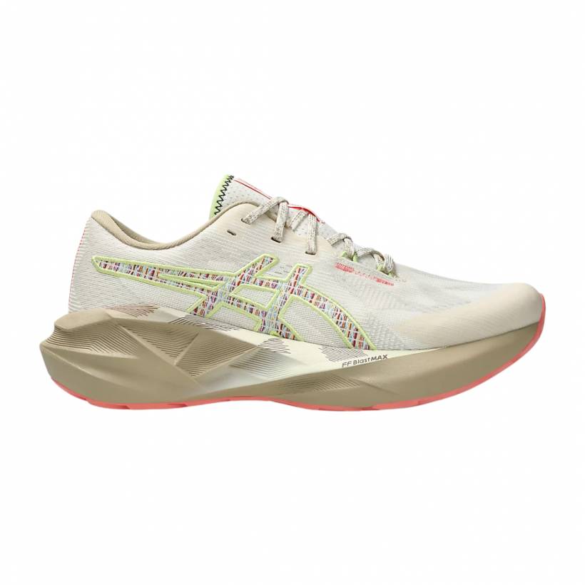 Schuhe Asics Novablast 5 TR Beige Gold SS25 Damen