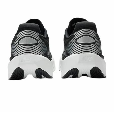 Scarpe New Balance FuelCell Rebel v5 Nero Bianco AW25