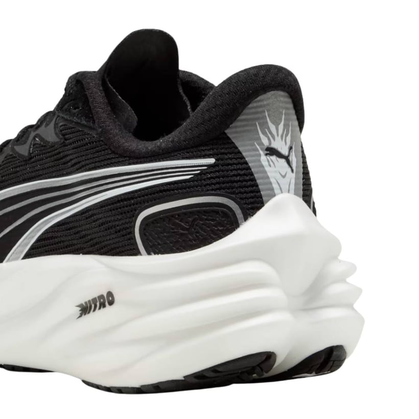 Scarpe Puma Velocity NITRO 4 Nero Bianco AW25...