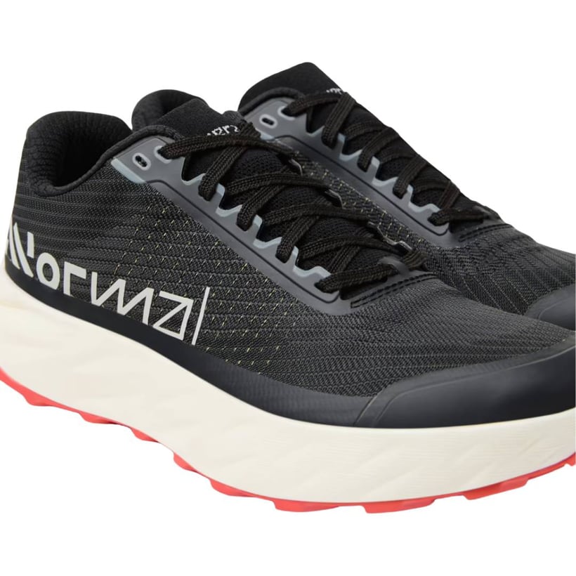 NNormal Kjerag 02 Schwarz Orange Unisex Schuhe