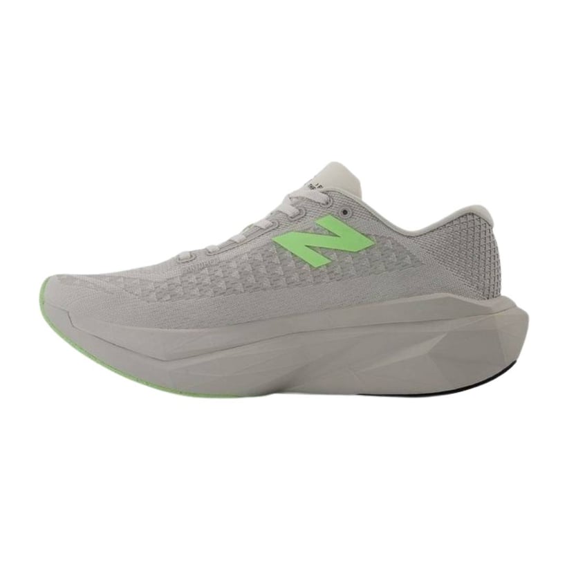New Balance FuelCell SuperComp Trainer v3...
