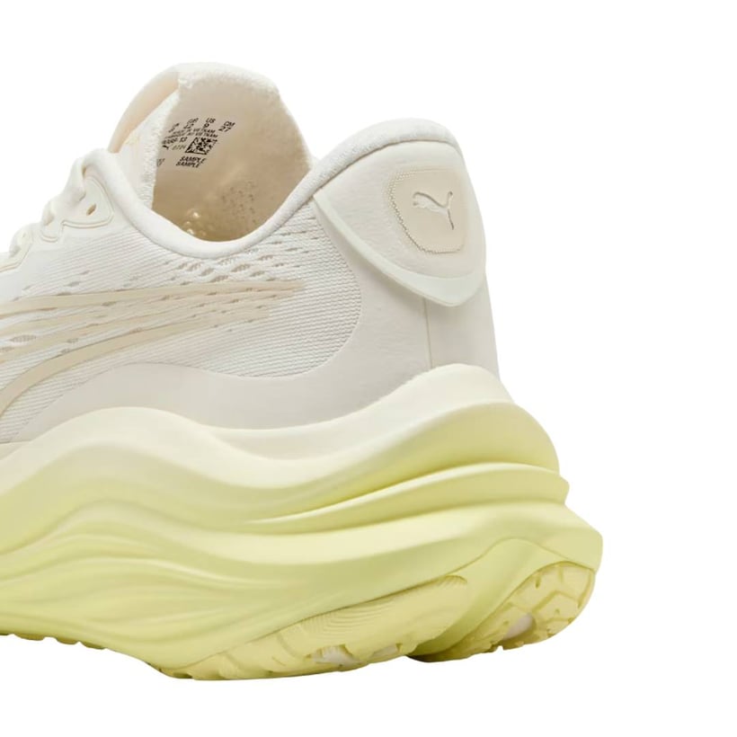 Tênis Puma MagMax NITRO Branco Amarelo AW25