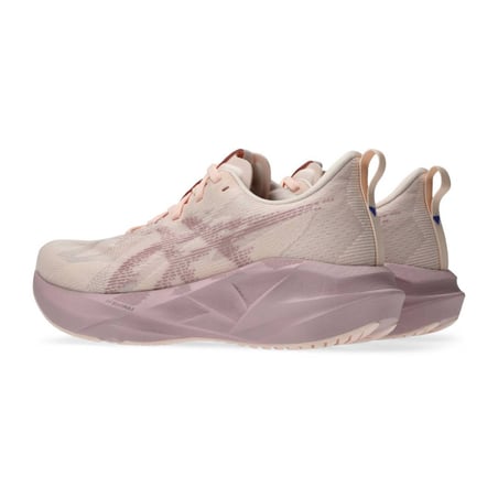 Asics Novablast 5 Rosa Beige SS26 Damen