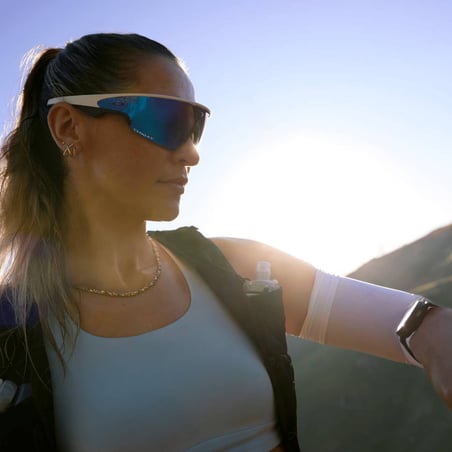Oakley Meta Vanguard Glasses White Blue