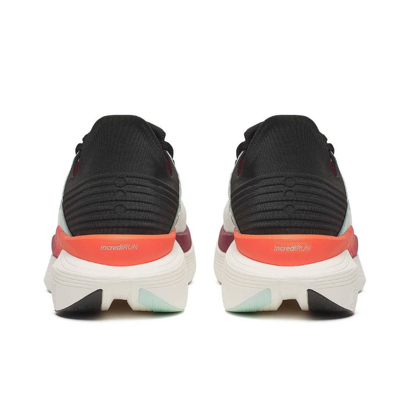 Scarpe Saucony Endorphin Elite 2 Bianco Nero...