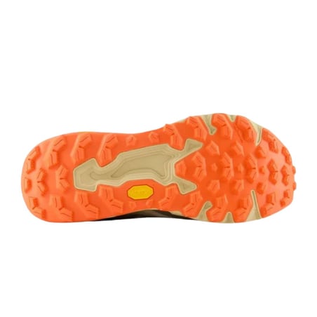 Zapatillas New Balance Fresh Foam X Hierro v9 Beige Naranja SS26